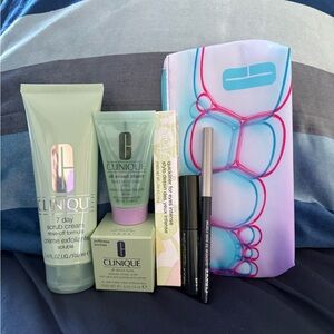 BNIB Clinique skincare and cosmetic bundle